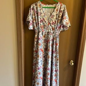 Brand new women’s floor length summer dress